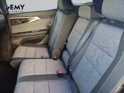 Photo 9 Renault Espace  full hybrid E-Tech 200 ch 7pl