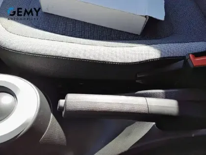 Photo 17 Renault Twingo  III Achat Intégral - 21
