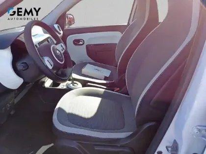Photo 8 Renault Twingo  III Achat Intégral - 21