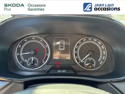 Photo 16 Skoda Fabia  1.0 MPI 80 ch BVM5