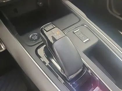 Photo 35 Citroën C5 aircross  Hybride Rechargeable 225 S&S e-EAT8