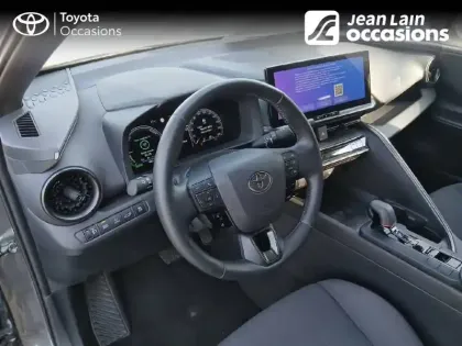 Photo 11 Toyota C-HR  Hybride Rechargeable 225