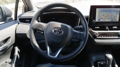 Photo 5 Toyota Corolla  Pro Hybride 122h