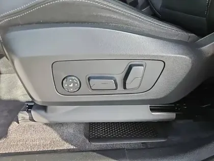 Photo 28 BMW X1  sDrive 18i 136ch DKG7