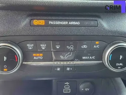 Photo 8 Ford Kuga  2.5 Duratec 190 ch FlexiFuel FHEV E85 Powershift