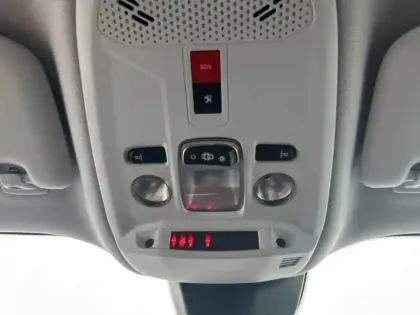 Photo 20 Peugeot 2008  Electrique 136 ch