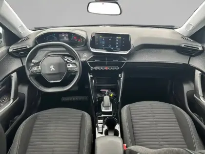 Photo 7 Peugeot 2008  Electrique 136 ch