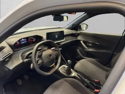 Photo 17 Peugeot 2008  100 S&S BVM6