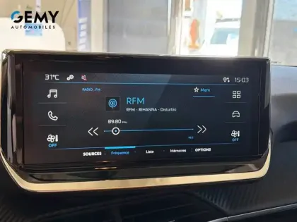 Photo 12 Peugeot 208  Hybrid 110 ch e-DCS6
