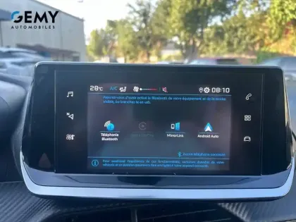 Photo 17 Peugeot 208  PureTech 100 S&S BVM6