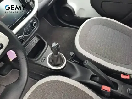 Photo 11 Renault Twingo  III SCe 65
