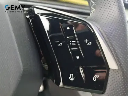 Photo 20 Peugeot 3008  Hybrid 136 e-DCS6