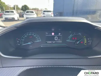 Photo 16 Peugeot 208  Hybrid 100 e-DCS6