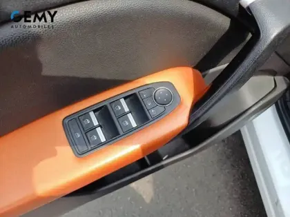 Photo 13 Renault Captur  TCe 130 EDC FAP