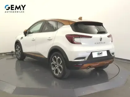 Photo 21 Renault Captur  TCe 130 EDC FAP