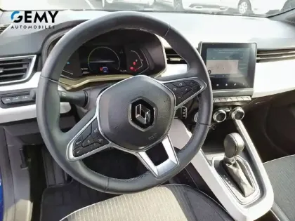 Photo 12 Renault Clio  E-Tech full hybrid 145
