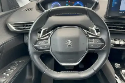 Photo 14 Peugeot 3008  Hybrid 225 e-EAT8