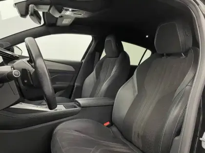 Photo 21 Peugeot 308  PureTech 130ch S&S EAT8