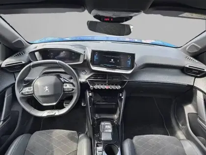Photo 7 Peugeot 208  Electrique 50 kWh 136ch