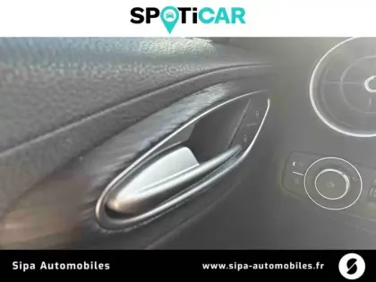 Photo 30 Alfa Romeo Giulia  2.2 160 ch AT8