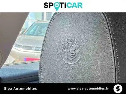 Photo 28 Alfa Romeo Giulia  2.2 160 ch AT8