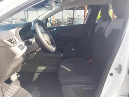 Photo 8 Renault Clio  E-Tech full hybrid 145 ch GSR2