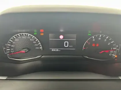 Photo 30 Peugeot 2008  BlueHDi 110 S&S BVM6