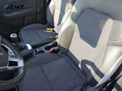Photo 8 Renault Captur  mild hybrid 140