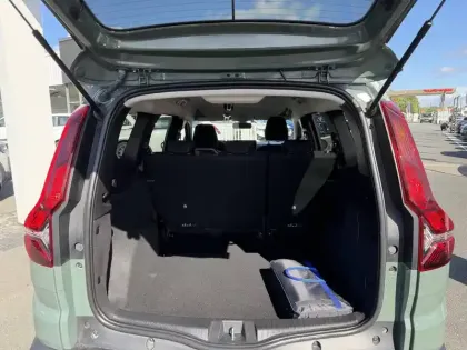 Photo 10 Dacia Jogger  Hybrid 140 5 places