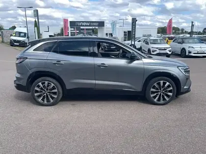 Photo 20 Renault Austral  E-Tech hybrid 200