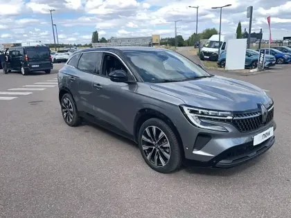 Photo 19 Renault Austral  E-Tech hybrid 200