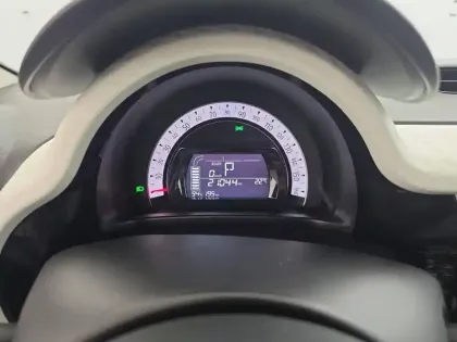 Photo 49 Renault Twingo  III E-Tech