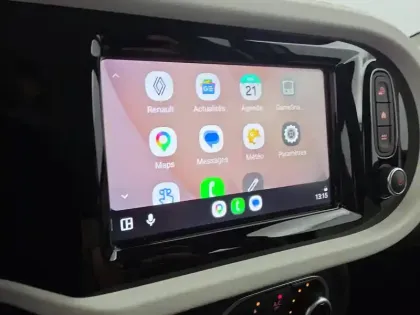 Photo 81 Renault Twingo  III E-Tech