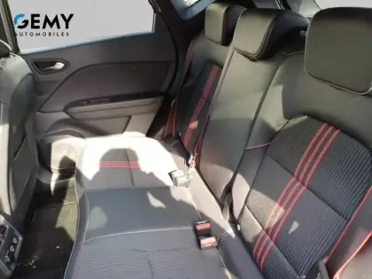 Photo 9 Renault Captur  mild hybrid 140