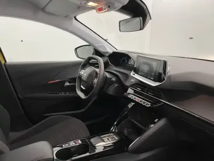 Photo 32 Peugeot 208  Electrique 50 kWh 136ch