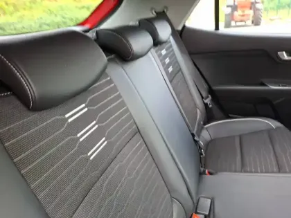Photo 14 Kia Stonic  1.0 T-GDi 100 ch BVM6