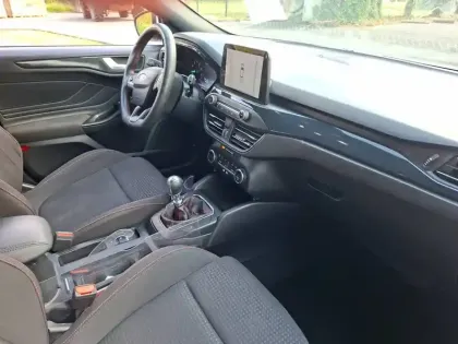 Photo 24 Ford Focus  1.0 Flexifuel 125 S&S mHEV Powershift