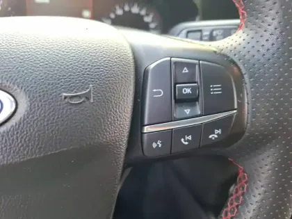 Photo 8 Ford Focus  1.0 Flexifuel 125 S&S mHEV Powershift