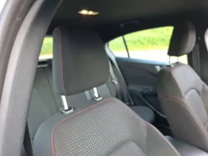 Photo 27 Ford Focus  1.0 Flexifuel 125 S&S mHEV Powershift