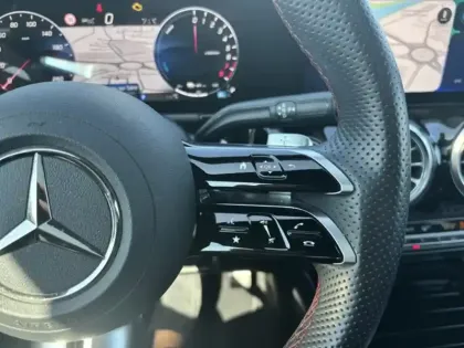 Photo 14 Mercedes GLA 250 e Hybrid EQ AMG Line
