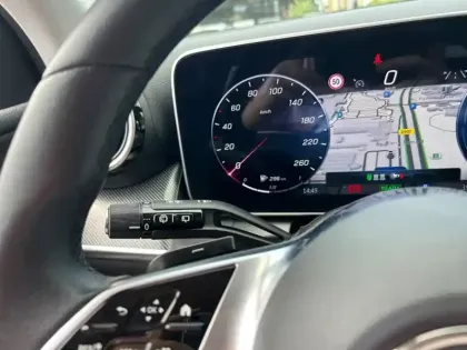 Photo 17 Mercedes GLC  300 e Hybrid EQ 4MATIC Ava