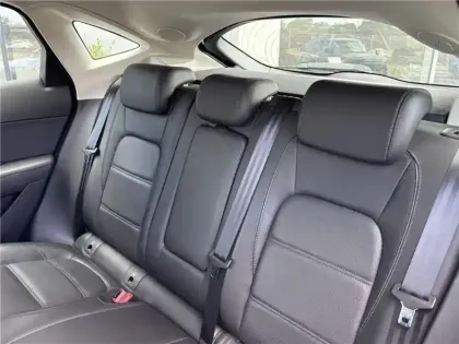 Photo 14 Jaguar E-Pace 2.0 D - 150 CH AWD BVA