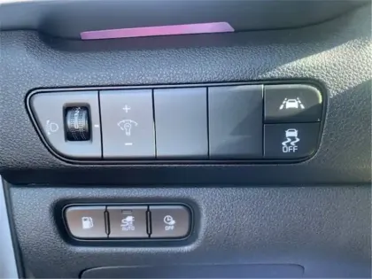 Photo 27 Kia Niro 1.6 GDI HYBRIDE RECHARGEABLE 141 CH DCT6
