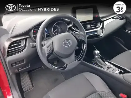 Photo 8 Toyota C-HR  1.8 Hybride 122ch Design E-CVT