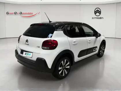 Photo 6 Citroën C3  1.2 PureTech 83ch S&S Shine