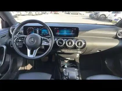 Photo 13 Mercedes Classe A  180d 116ch Progressive Line 8G-DCT