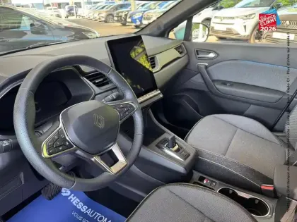 Photo 14 Renault Captur  1.8 E-Tech full hybrid 160ch Techno - 25