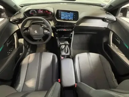 Photo 7 Peugeot 2008  1.2 130 Allure GPS / Camera / Carplay