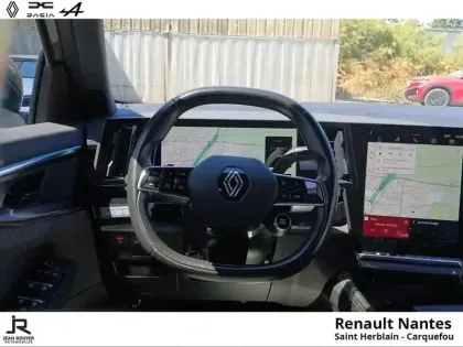 Photo 12 Renault Espace  1.2 E-Tech full hybrid 200ch Techno 7 places - 24