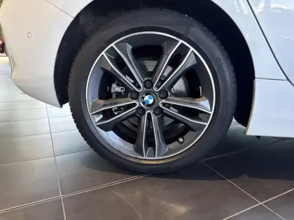 Photo 7 BMW Serie 1 Série 1 118i 136ch Edition Sport